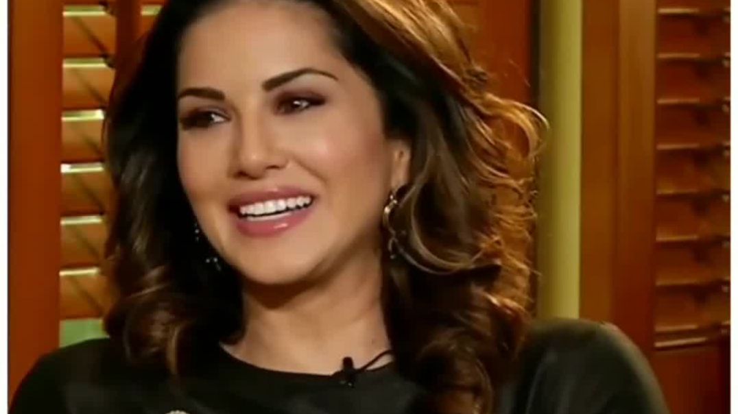 ⁣Happy Birthday Sunny Leone Whatsapp Status in Tamil | TamilStatus