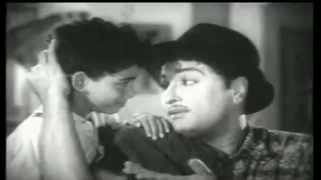 Thavaru Enbadhu Thavari Seivadhu MGR Song Status